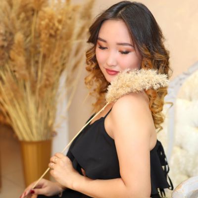 flywiithmee, camgirl Xlovecam